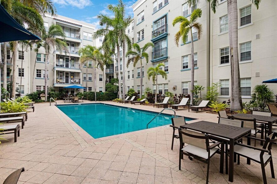 More Photos Of 533 NE 3rd Ave, Fort Lauderdale Apartments For Sale
