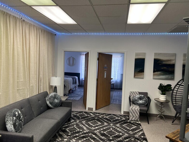 More Photos Of 748 Market St, Redding Office For Lease