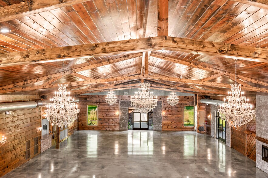 More Photos Of 2130 W County Road 200 N, North Vernon Lodge Meeting Hall For Sale