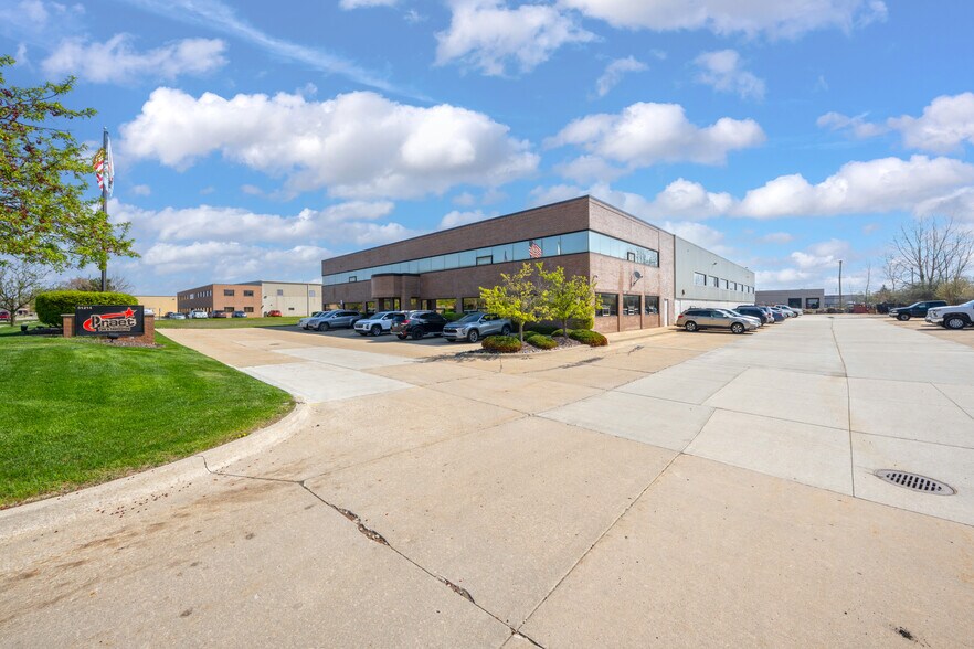 More Photos Of 51214 Industrial Dr, Macomb Warehouse For Sale