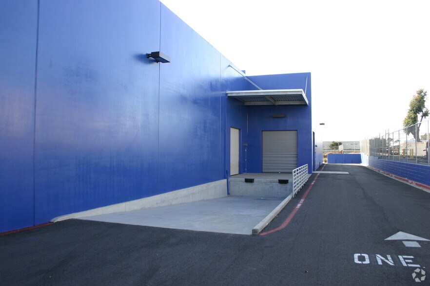 More Photos Of 2380 Main St, Chula Vista Warehouse For Lease