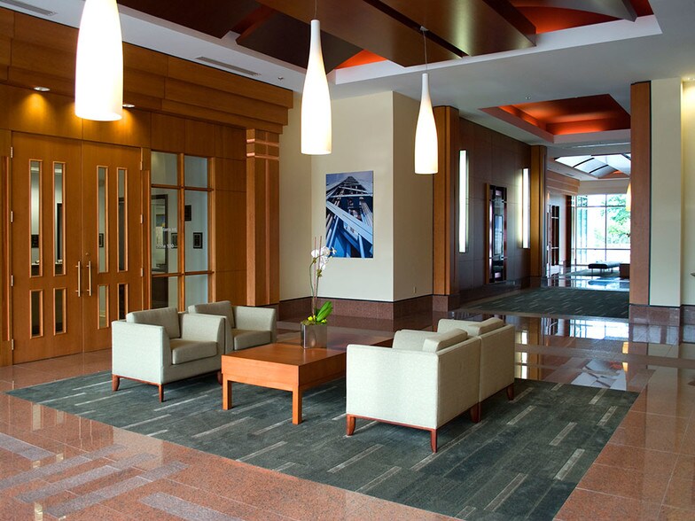 More Photos Of 5220 Belfort Rd, Jacksonville Unknown For Lease