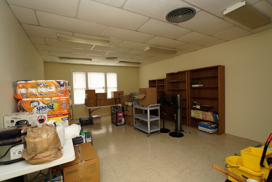 More Photos Of 4323 Primrose Rd, Columbus Religious Facility For Sale