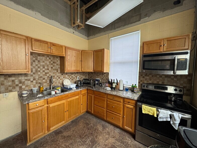 More Photos Of 340 N Boston Ave, Deland Apartments For Sale