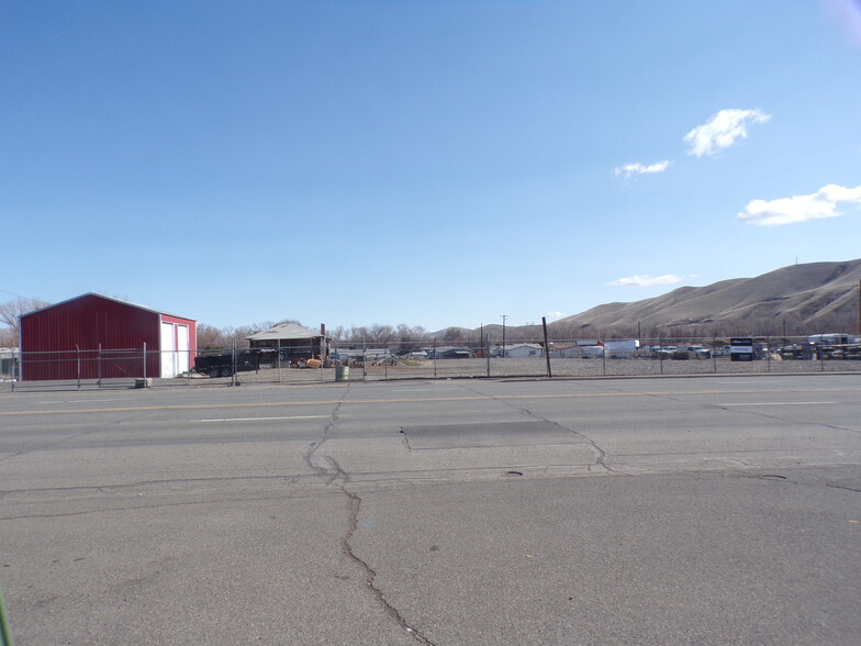 Primary Photo Of 4207 Main Street. -1, Union Gap Land For Sale