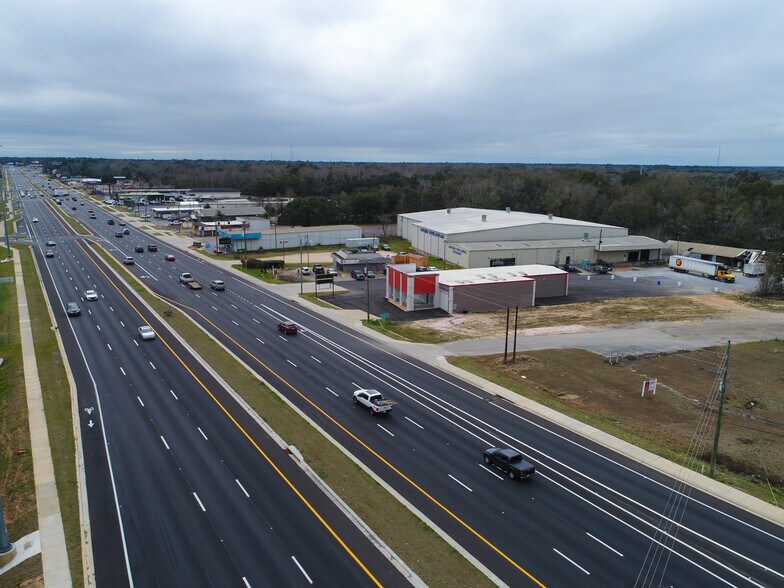 More Photos Of 8969 Pensacola Blvd, Pensacola Auto Repair For Sale