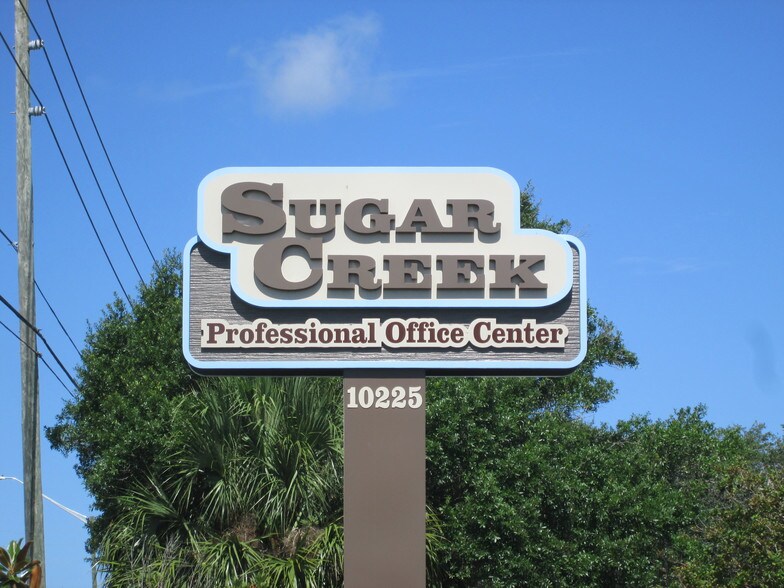 More Photos Of 10225 Ulmerton Rd, Largo Medical For Lease