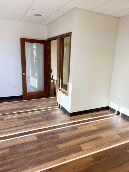 More Photos Of 7202 E Carefree Dr, Carefree Office For Lease