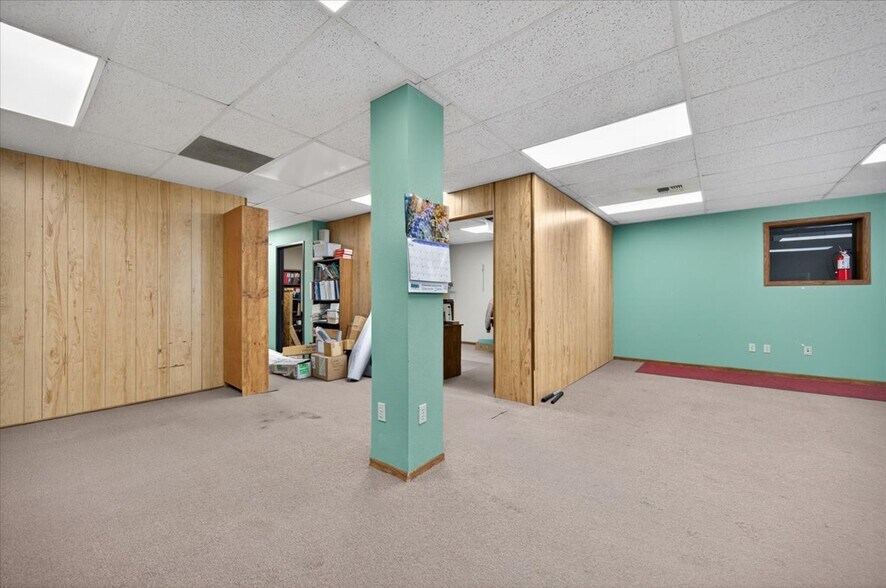 More Photos Of 1302 9th St, Wheatland Industrial For Sale