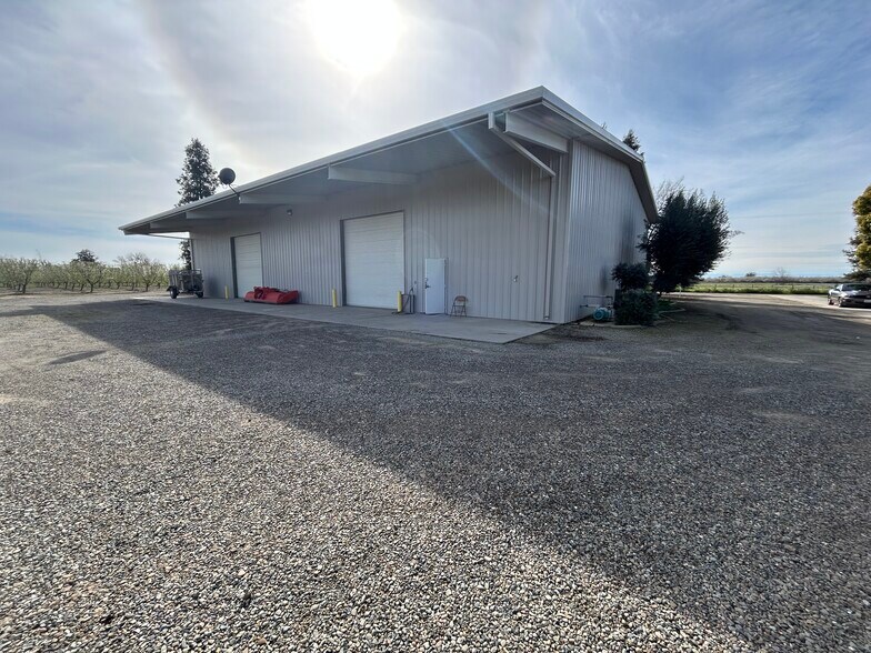 Primary Photo Of 6086 Verde Ave, Hilmar Industrial For Lease