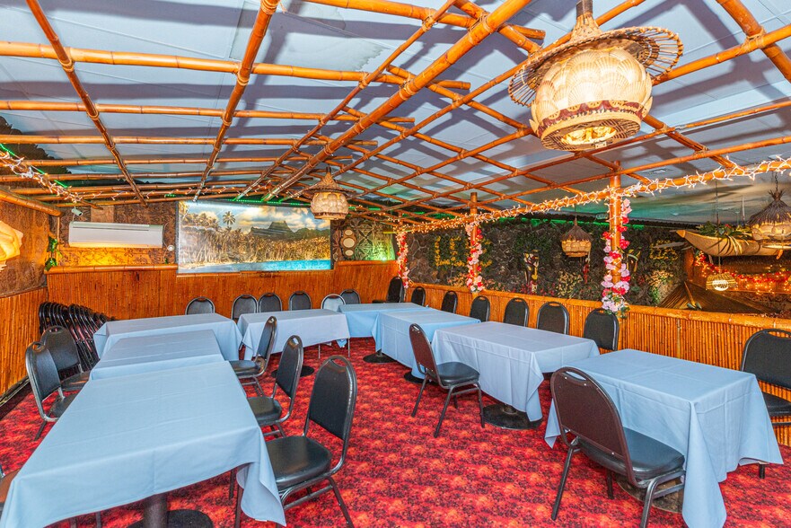 More Photos Of 768 Stuyvesant Ave, Lyndhurst General Retail For Sale