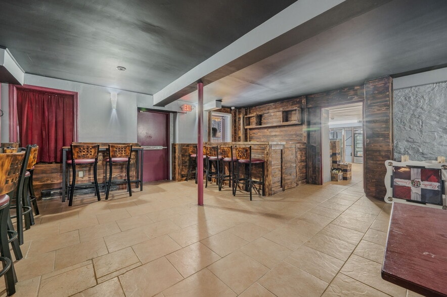 More Photos Of 200-204 Bank St, New London Storefront For Sale
