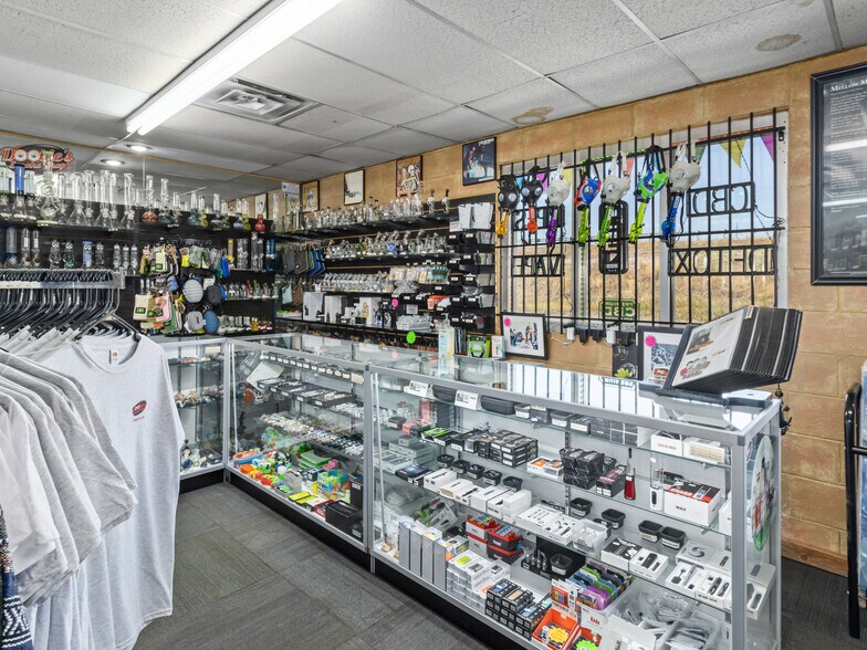 More Photos Of 15-37 Strong St, Brighton Freestanding For Sale