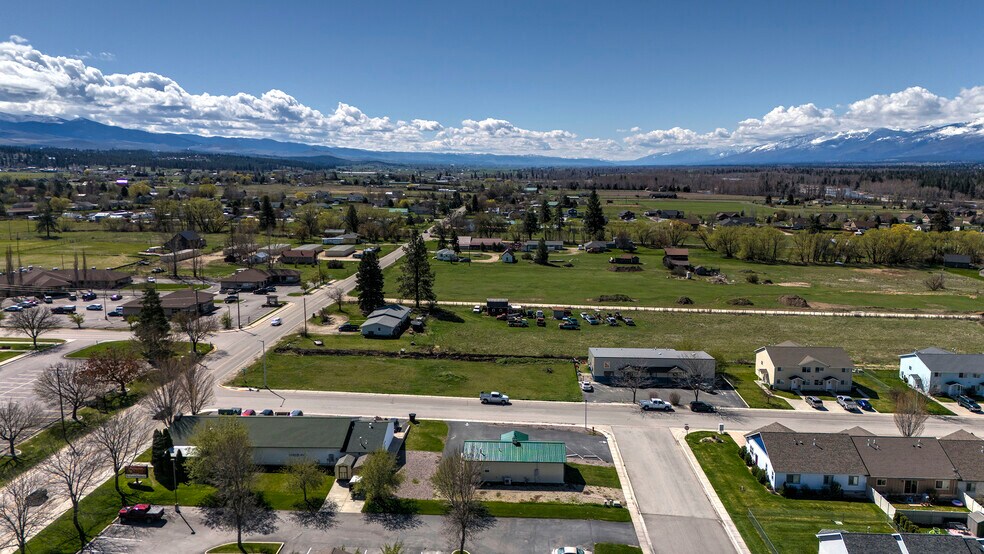 More Photos Of 115 Valley View St, Stevensville Restaurant For Sale