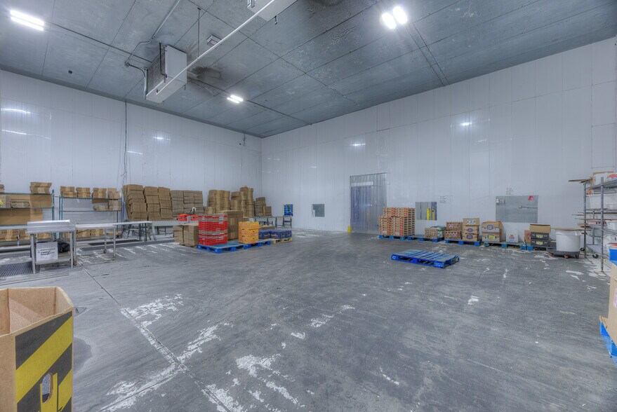 More Photos Of 1691 N 161st East Ave, Tulsa Distribution For Lease