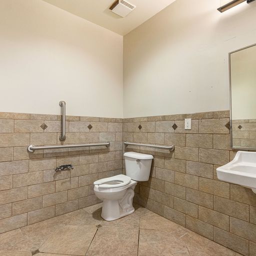 More Photos Of 19647 Solar Cir, Parker Medical For Sale