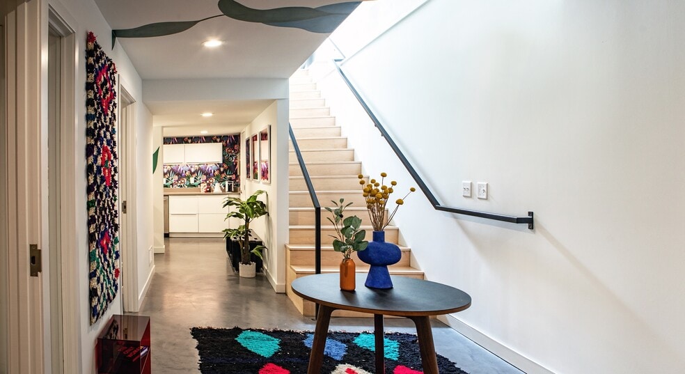 More Photos Of 4009 E Lake St, Minneapolis Office For Lease