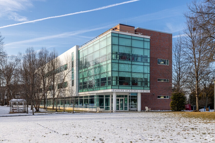 Primary Photo Of 300 Howard Ave, Staten Island Schools For Sale