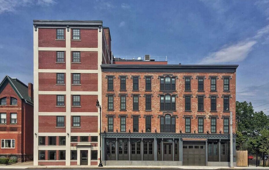 Primary Photo Of 295 Niagara St, Buffalo Apartments For Lease