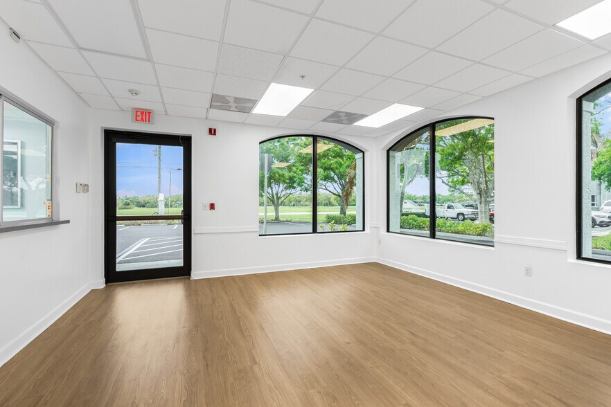 More Photos Of 845 37th Pl, Vero Beach Medical For Lease