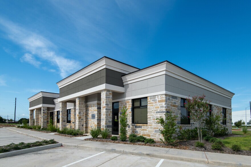 Primary Photo Of 830 Julie Rivers Dr, Sugar Land Medical For Sale