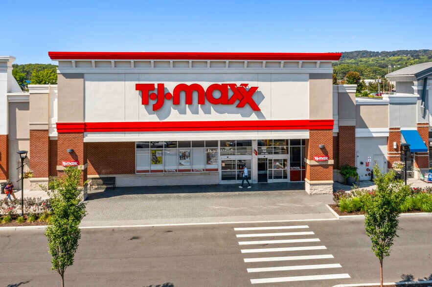 More Photos Of 742 S Meadow St, Ithaca Unknown For Lease