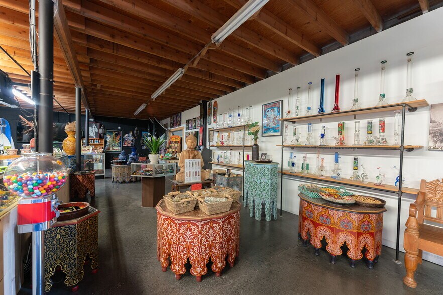 More Photos Of 500 Rt-35 S, Neptune Freestanding For Sale