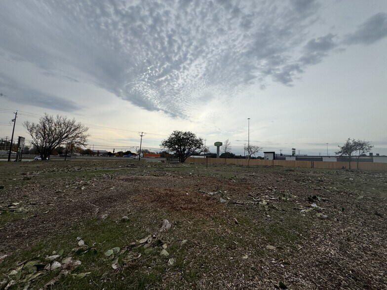 More Photos Of 1909 Interstate 35, San Marcos Land For Sale