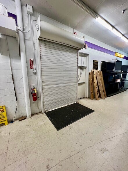 More Photos Of 3150 Highway 5, Douglasville General Retail For Sale