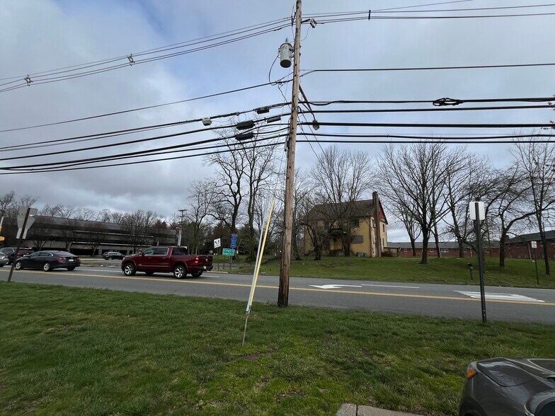 More Photos Of 240 Littleton Rd, Parsippany Land For Sale