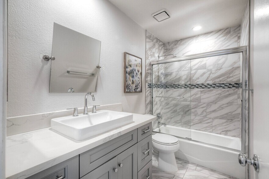 More Photos Of 6809 Corintia St, Carlsbad Multifamily For Sale