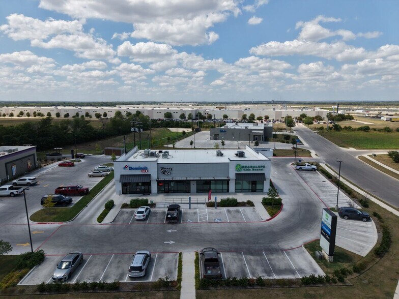More Photos Of State Hwy 46 & Best Dr, Seguin General Retail For Lease
