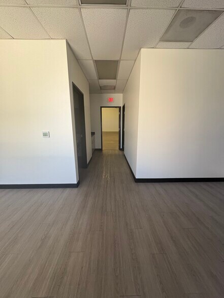 More Photos Of 14655 El Molino St, Fontana Warehouse For Lease