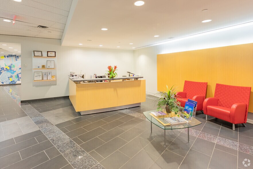 More Photos Of 625 Cochrane Dr, Markham Office For Lease