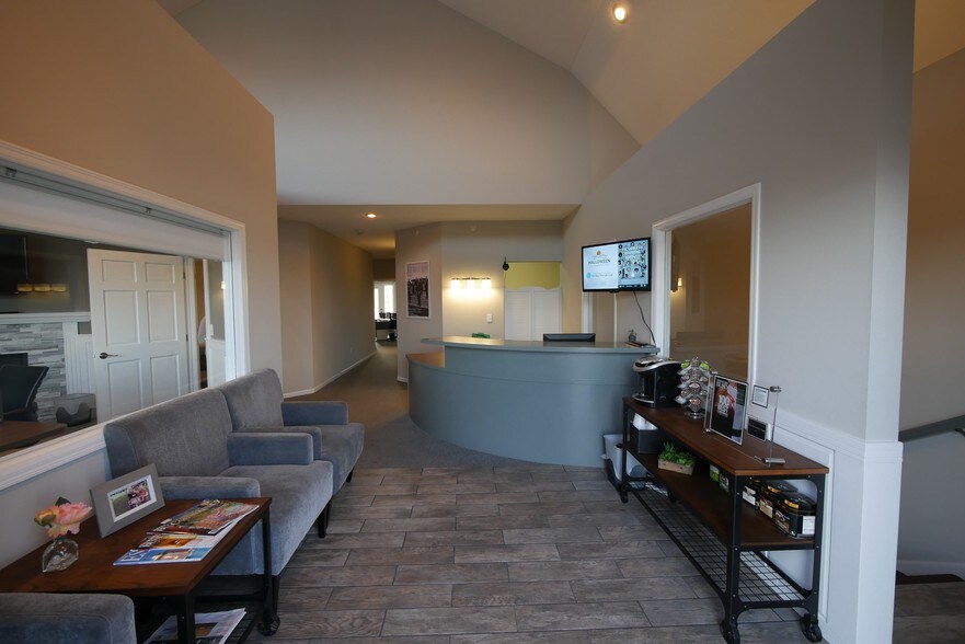 More Photos Of 11310 86th Ave N, Maple Grove Office For Sale