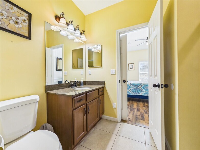 More Photos Of 100 Pilothouse Ct, Palatka Multifamily For Sale