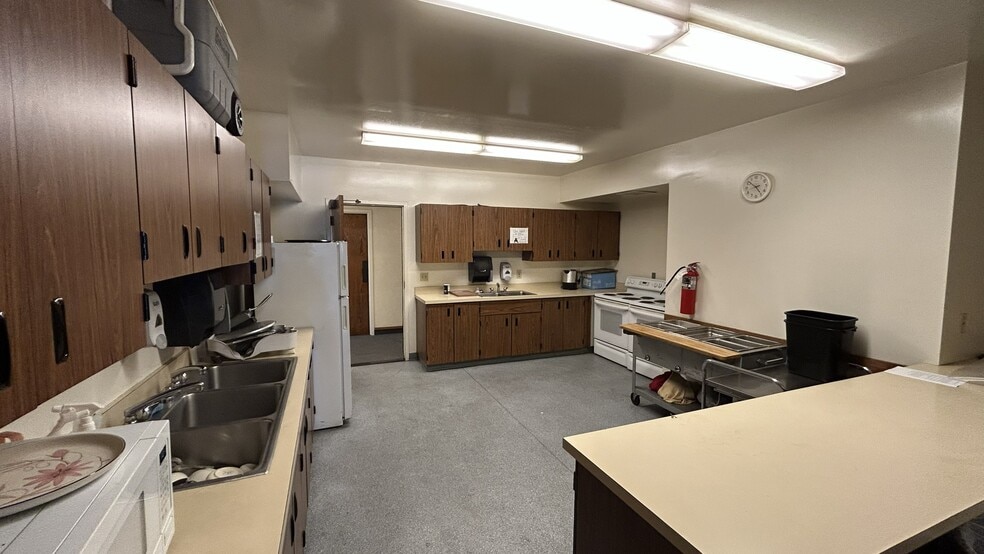 More Photos Of 14801 Osage Ave, Lawndale Specialty For Sale