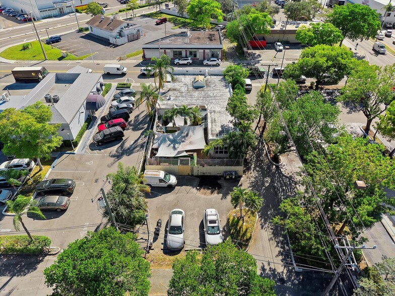 More Photos Of 609 NE 127th St, North Miami Freestanding For Sale