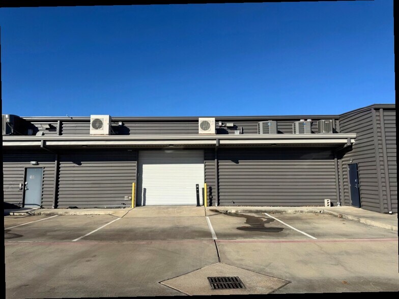 More Photos Of 11960 Barker Cypress Rd, Cypress Showroom For Sale