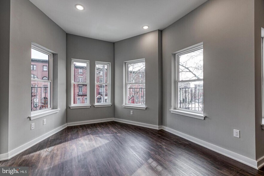 More Photos Of 1316 S Broad St, Philadelphia Apartments For Sale