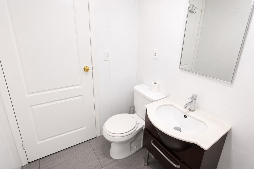 More Photos Of 177 Moffat St, Brooklyn Apartments For Sale