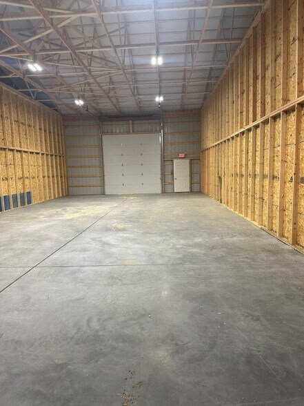 More Photos Of 4268 S Black Horse Pike, Williamstown Warehouse For Lease