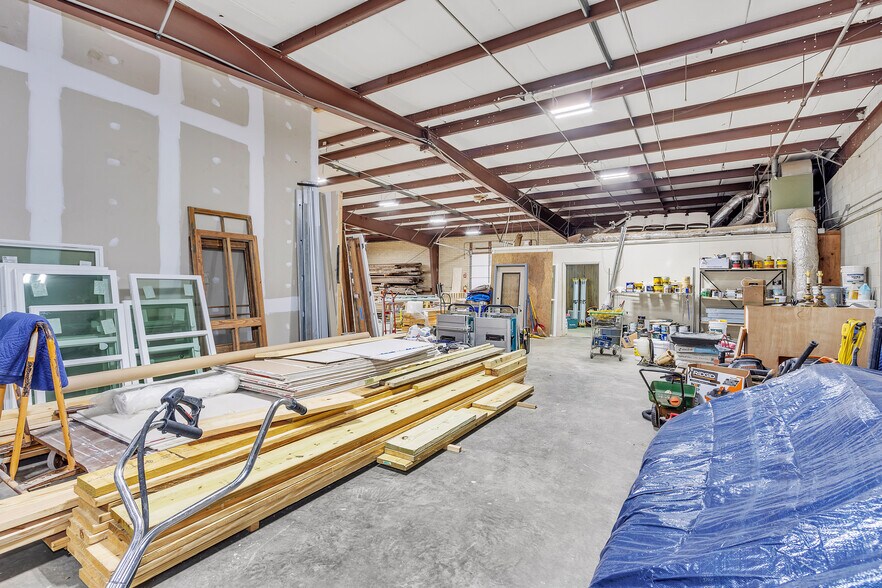More Photos Of 1827 Killingsworth Rd, Augusta Warehouse For Lease