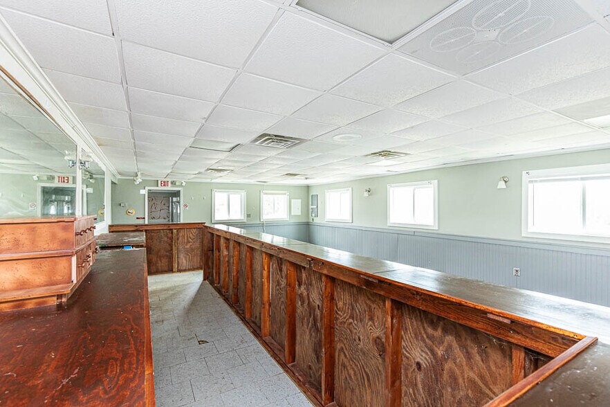 More Photos Of 19379 Beaver Dam Rd, Beaverdam Restaurant For Sale
