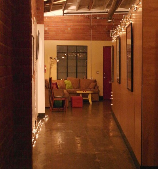 More Photos Of 110 E Santa Anita, Burbank Movie Radio TVStudio For Lease