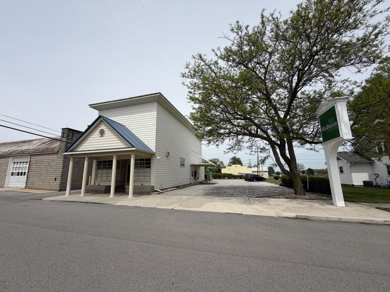 Primary Photo Of 112 E Liberty St, Arlington Bank For Sale