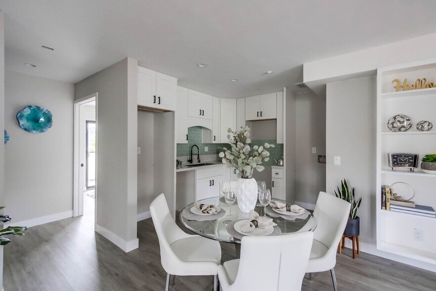 More Photos Of 5548 Riley St, San Diego Apartments For Sale