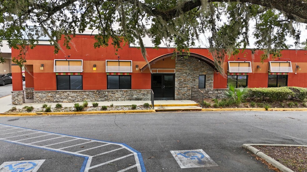 More Photos Of 1355 Apalachee Pky, Tallahassee Hotel For Lease