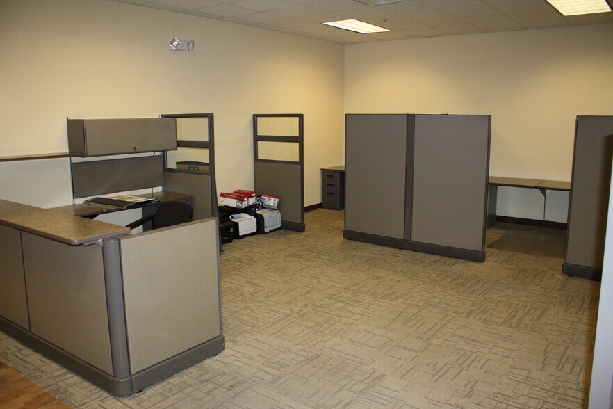 More Photos Of 3048 N Cessna Ave, Casa Grande Warehouse For Lease