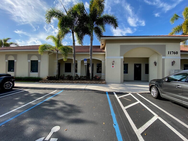 More Photos Of 11760 W Sample Rd, Coral Springs Office For Lease